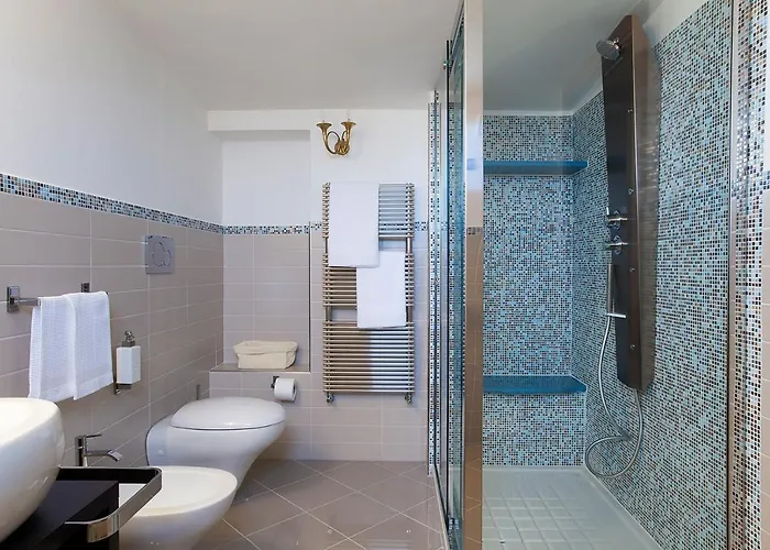 - Daniela Półwysep Sorrentyński