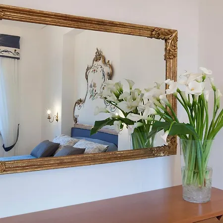 - Daniela Villa Sorrento