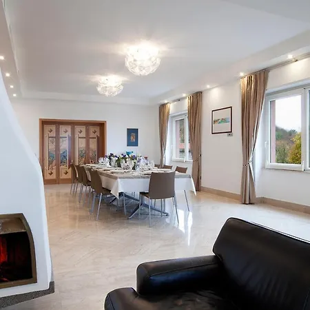 Вілла - Daniela